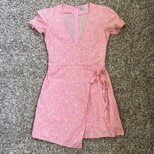 Beginning Boutique pink floral mini dress Size 8